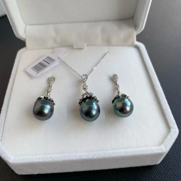 Tahitian drop sea pearl earrings and necklace 10-11mm high luster